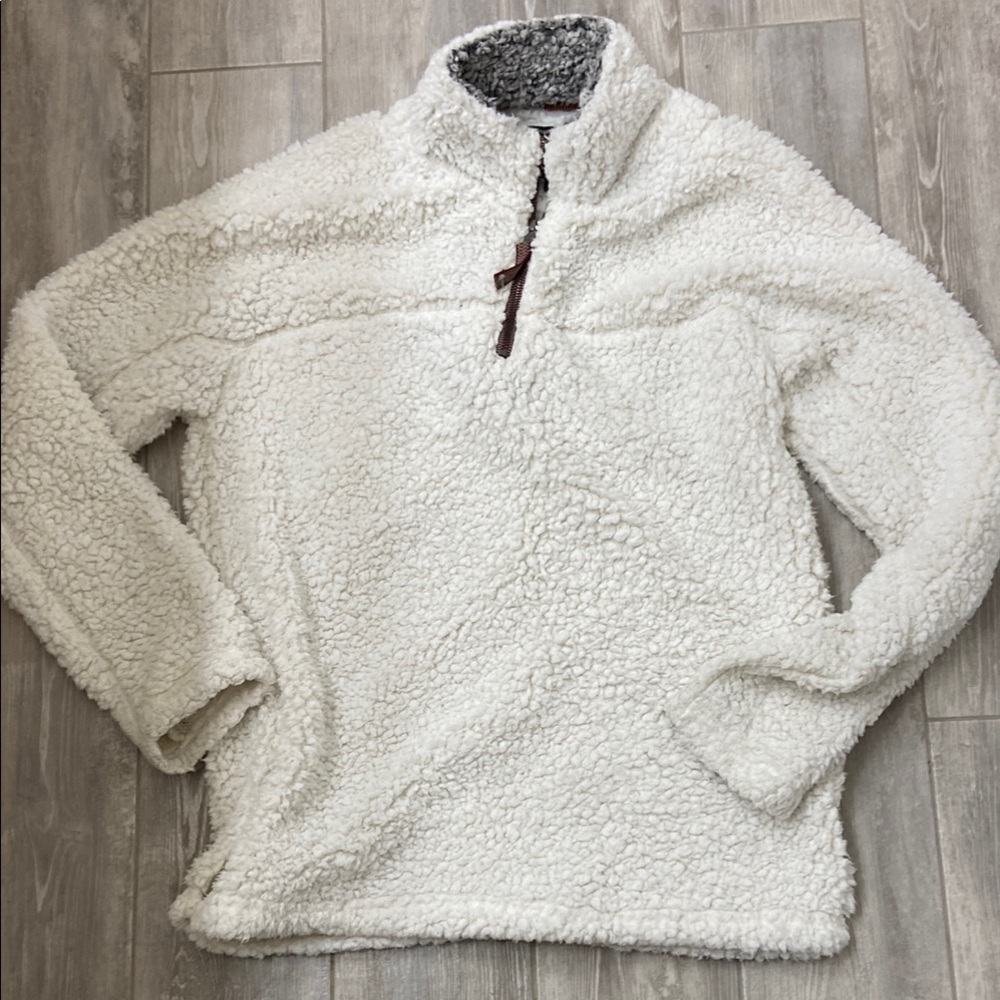 TRUE Grit quarter zip excellent condition